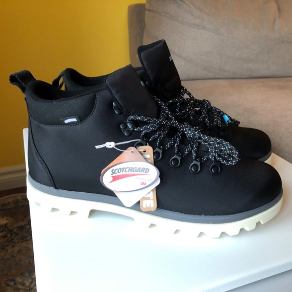 Native Fitzsimmons Treklite Mens Boots - Picture 2 of 7